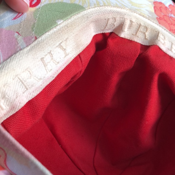 Burberry hat - Picture 8 of 8